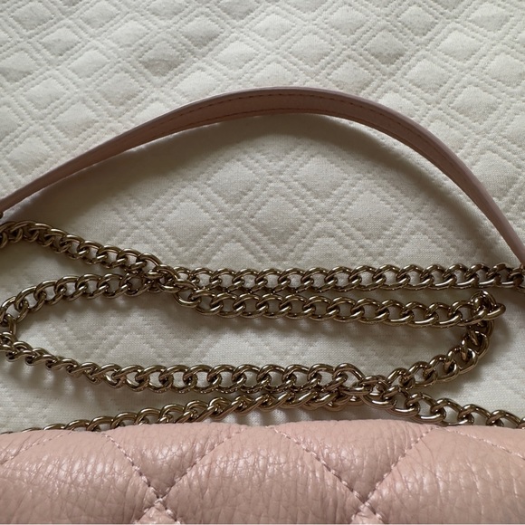 Kate Spade Quilted Pink Leather Crossbody Bag Gold Hardware (2014) - Well Used - Picture 2 of 12